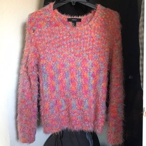 Fuzzy spring sweater 🌷🎀!